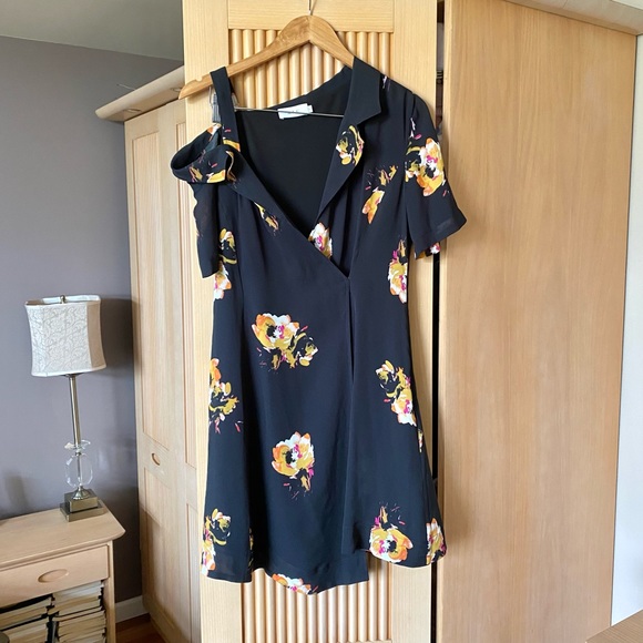 ALC lucia silk dress black florals - Picture 5 of 9